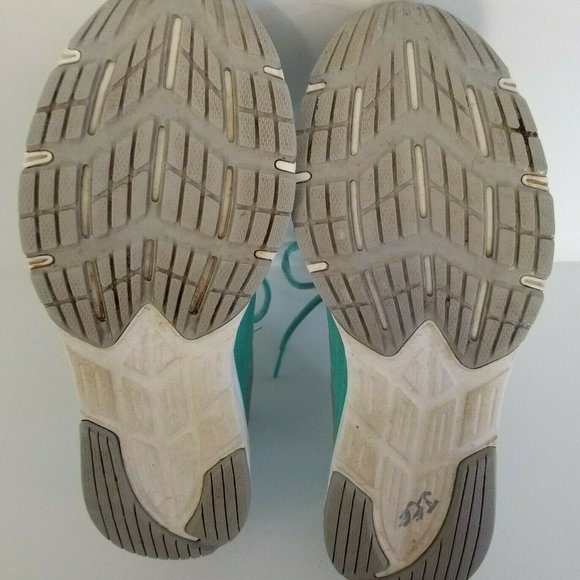 ASICS Running Shoes - Picture 10 of 10